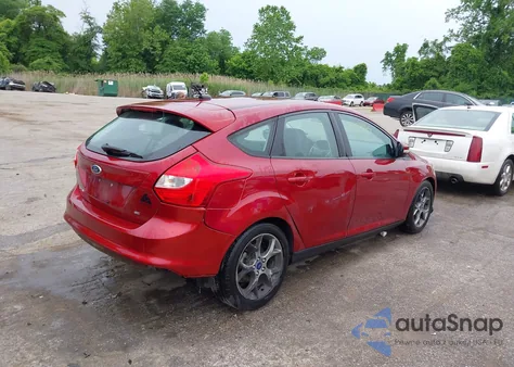 2014 Ford Focus Se z USA, uszkodzony, nr VIN 1FADP3K25EL279504